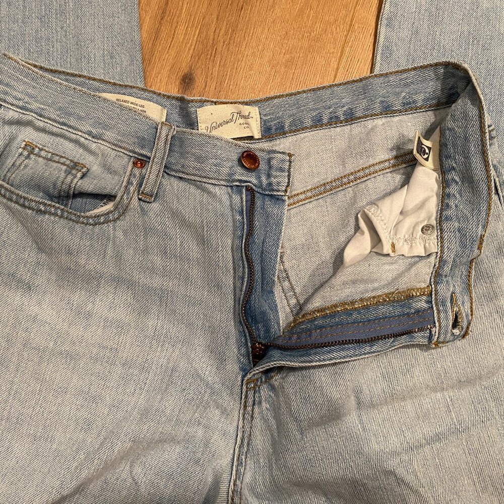 UNIVERSAL THREAD RELAXED WIDE LEG DENIM JEANS SIZE 8/29R